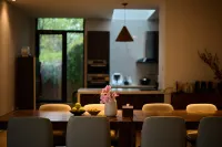 Ningbo No. 29 Guesthouse - บังกะโล