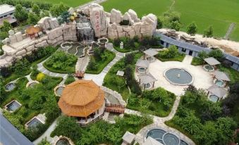 North Huanghai Hot Spring Resort
