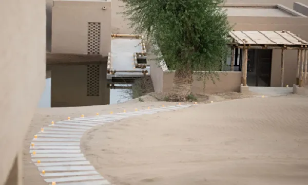 東驛敦煌ホテル