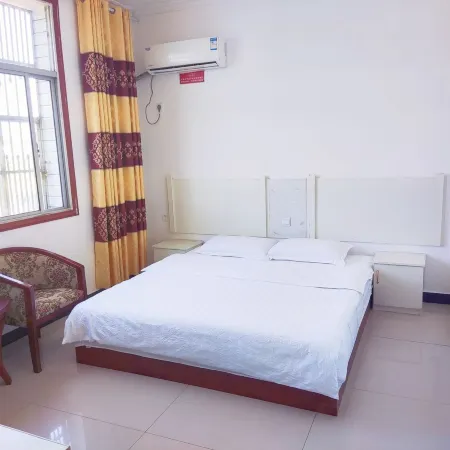 Pingjiang Hemei Hostel
