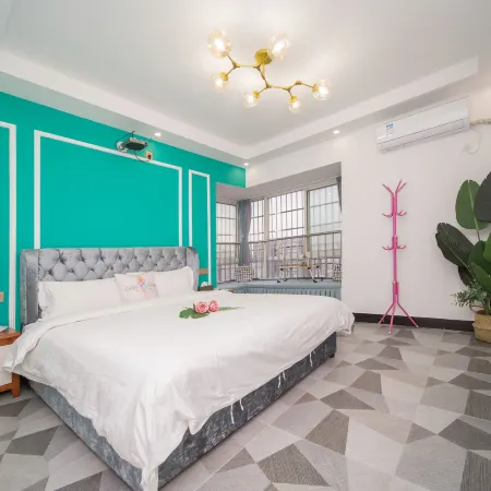 Huayuhai Theme Inn