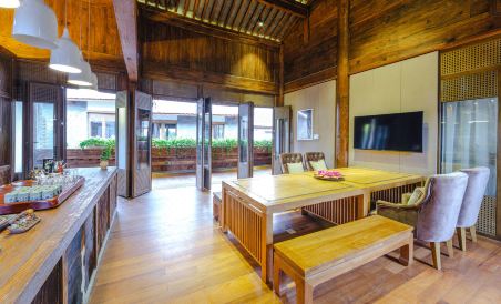 Lijiang Lishi Hotel, Tea Horse Road - Housity