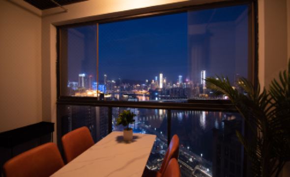 Yunduan High Altitude River View Homestay (Jiefangbei Hongya Cave Branch)