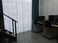 Coffee Cat E-sports Hotel (Huaibei Wuyue Plaza Branch)