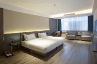 Star Hotel (Baoding East Railway Station Hebei University) - 4 Yıldız
