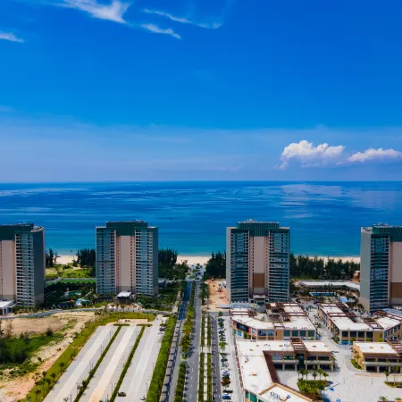 Lingshui ClearWaterBay QUEVO Hotel