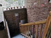 Huangqunliang Farmhouse