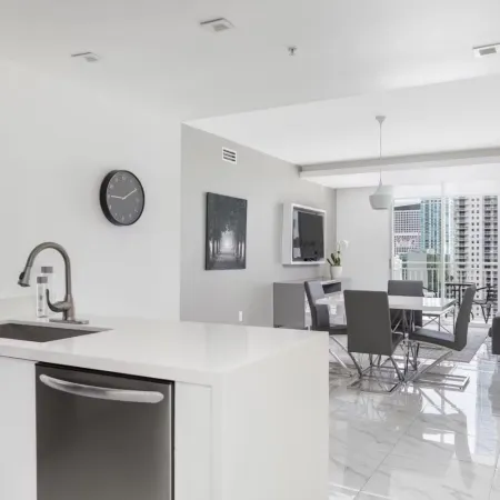 Fortune House Hotel Suites