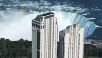 Hilton Niagara Falls/ Fallsview Hotel and Suites Hotel di Niagara Falls