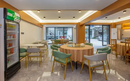 Yuanxuan Hotel (Anxi Yingfa Plaza) Отели в г. Анси