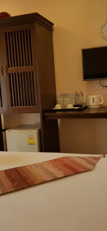 ห้องเตียงใหญ่ พร้อมห้องน้ำส่วนตัว