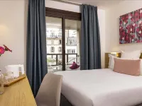 Hotel Paris Louis Blanc Hotels near Fresque < Paris dans la tete >