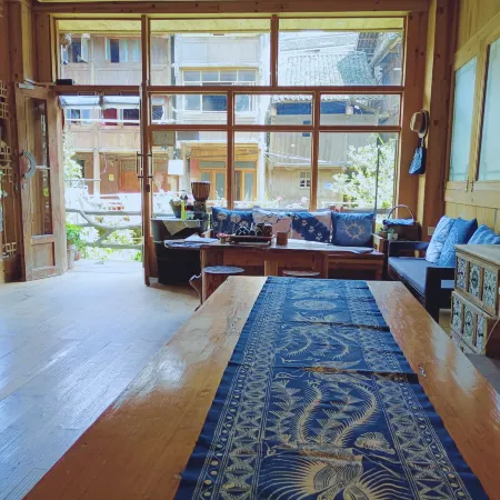 Yujian Chinese Inn (Zhaoxing Dong Village Scenic Area)