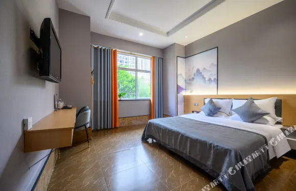 索菲花園酒店（大竹客運站天泰新天地店）