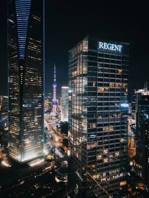 Regent Shanghai Pudong - Infinity Pools