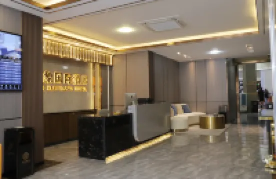 Five Elephants Hotel シアヌークビルのホテル