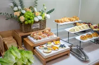 GreenTree Inn Hotel (Yulin Hongjin Market Yide Branch) - فطور