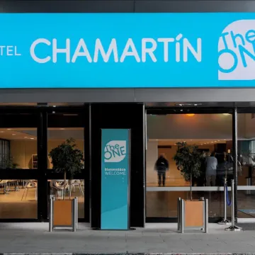 Hotel Chamartin the One Отели рядом с достопримечательностью «Станция метро Montecarmelo»
