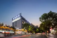 LeShan Hotel (Yibin West Railway Station)
