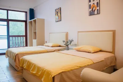 Wuchang Port Hotel Hotel in zona Chunyuan Bay