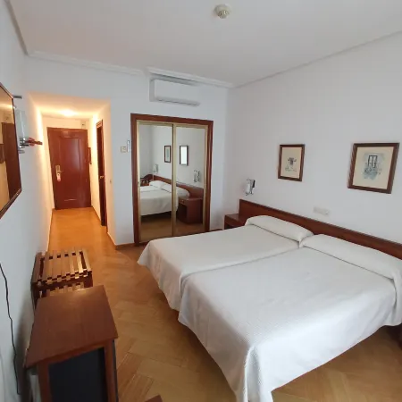 Hotel ELE Acueducto