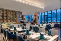 คราวน์ พลาซ่า ย่าอัน บาย IHG - พร้อมอาหารเช้า