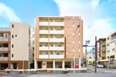 Condominium l's Inn Naha Higawa by Coldio Premium [Okinawa Main Island] Отели рядом с достопримечательностью «Shuri Ryusen»