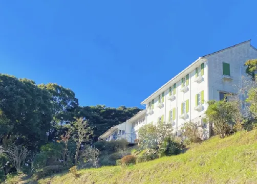 COCO TERRACE -Ocean View- 川奈ステンドグラス美術館周辺のホテル