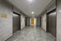 Hailan Select Apartment (Linyi Lushang Center Branch) - Condos