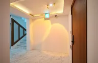 Jeonju Hotel Sounds - 2-Star