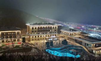Peace Hotel