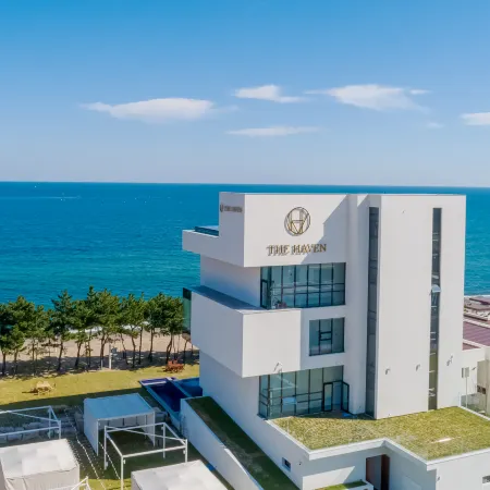 Pohang the Haven Resort Pension