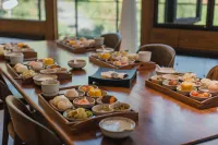 DIONYSUS BAY VILLAGE RESORT Hotels in Fang County