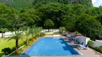Yangshuo Yujing Yazhu (Yulonghe Branch) - Water Park