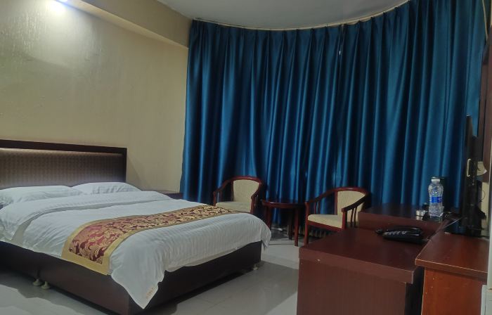 Bohu Danfeng Hotel