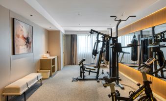 Starway Hotel (Nanjing Luhe Chemical Park Longyang Road)