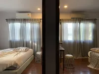 Mini-ME Home - Cozy Entire House in Old City - Villas