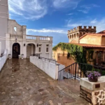 Villa Primo Khaoyai near Toscana