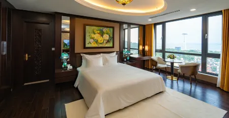 D'Lioro Hotel & Resort
