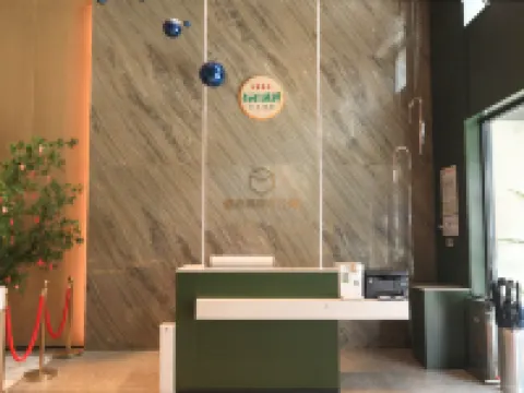 Ruixuan Apartment (Qingdao Taidong Pedestrian Street Beer Street Branch) Hotels in Qingdao