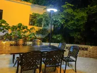 Lunu Lake Meet B&B - Water Park