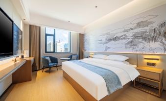 Translated into Longze Huili Hotel International