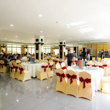 YOUJIA HOLIDAY HOTEL