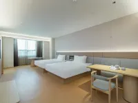 All Seasons Hotel (Taiyuan South Inner Ring West Street Heping Park Branch) Hotels near Wanbolin