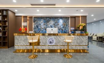 Fenghuang Fengjing Hotel