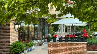 Daily Mega Holiday Hotel Отели в г. Военный порт Lushun / университетский городок