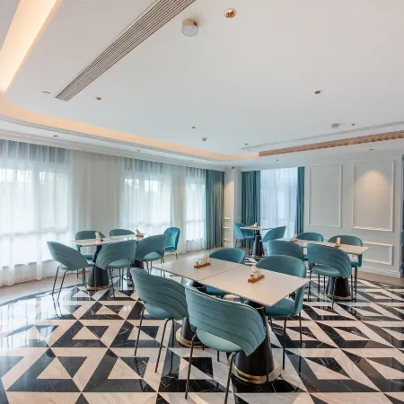 Xana Hotelle Hejian Government Office Yingzhou Park