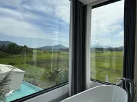 壱拾弐民宿 万寧（万寧神州駅）