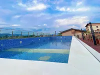 Peihong Villa Hotels in Jiaoling