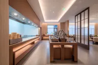 Mehood Lestie Hotel